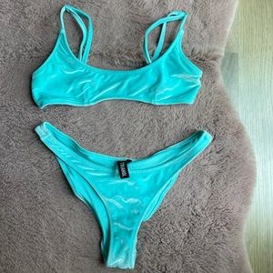 Triangl bikini TOP-XS, BOTTOMS-S